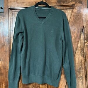 Michael Kors Green V-Neck Sweater. Hole in collar area where tag fell off.